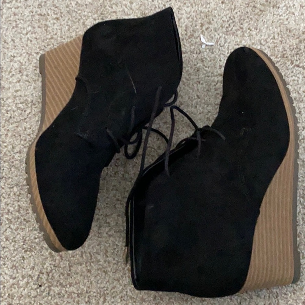 Black Wedge Boots